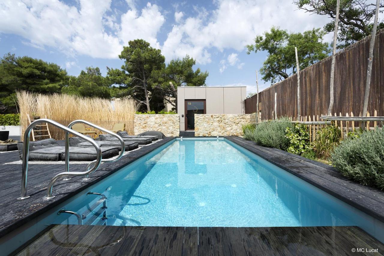 Le 19-21 - Un Amour D'Hotel Leucate Exterior foto